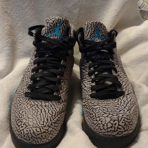 Air Jordan Retro 5 3lab 5 Cement Grey 